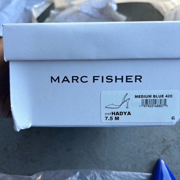 Marc Fisher Vibrant Blue Pointed Slingback Heels - Picture 8 of 8